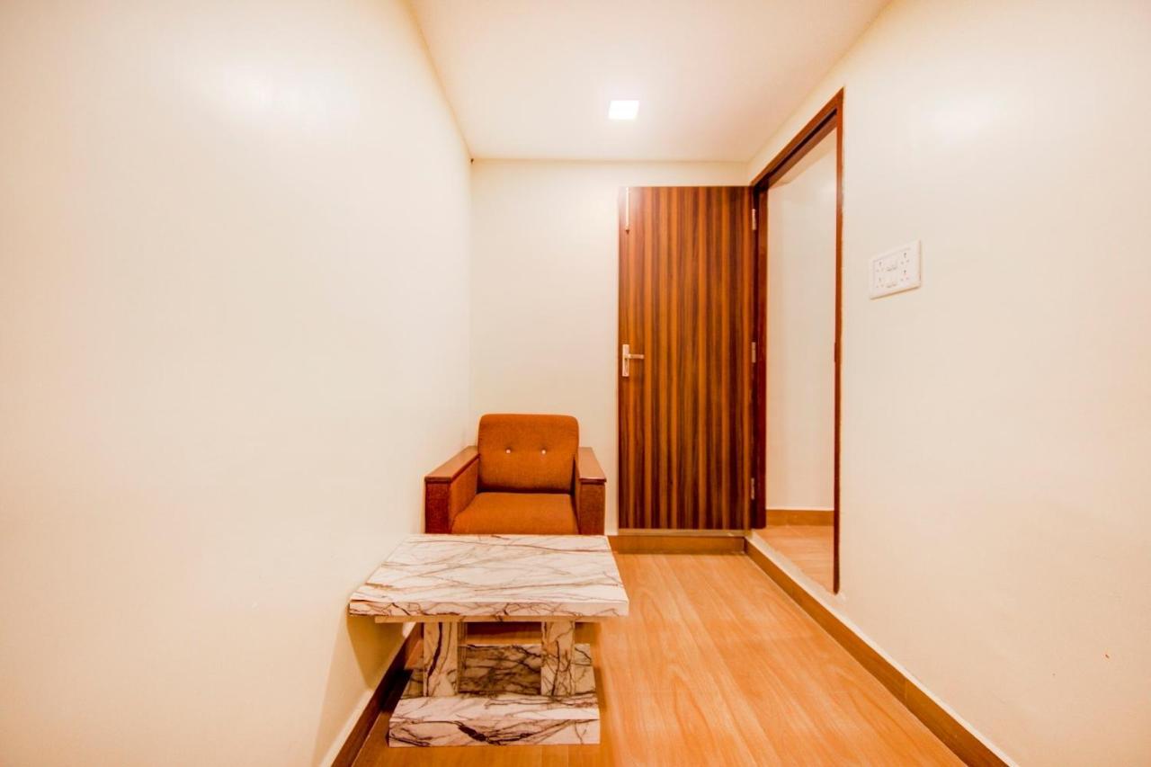 Collection O 75820 Madras Metro Club, T Nagar Chennai Esterno foto