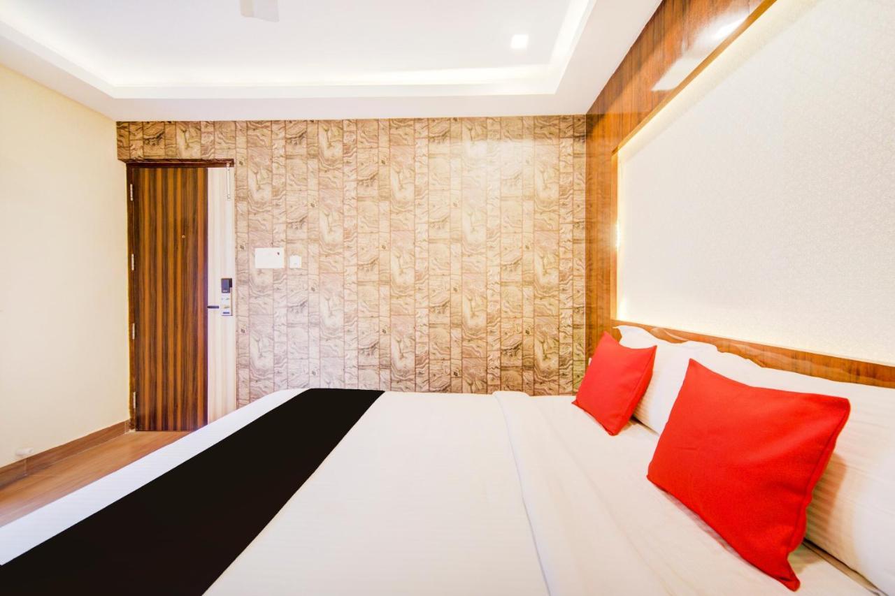 Collection O 75820 Madras Metro Club, T Nagar Chennai Esterno foto